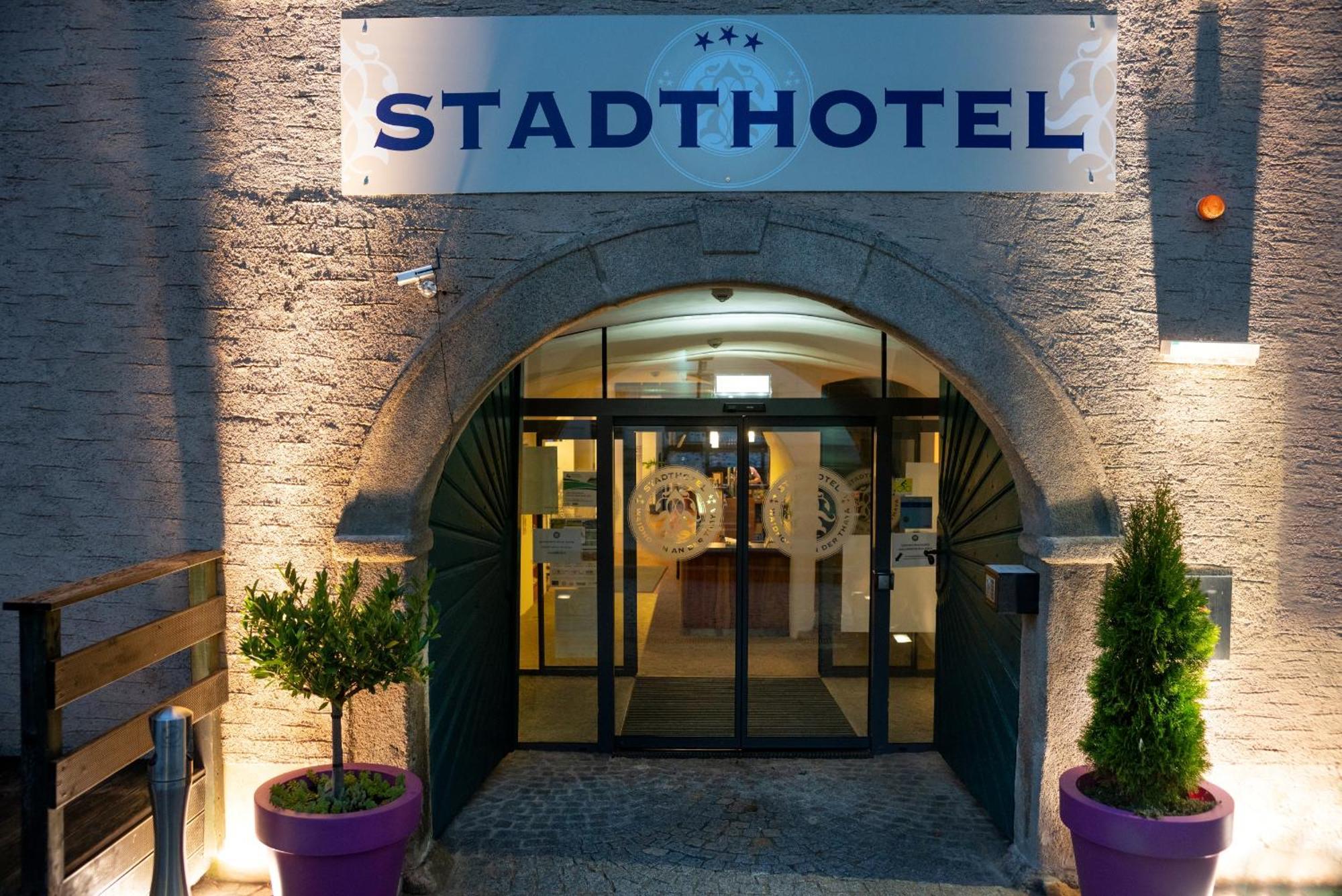 Stadthotel Waidhofen An Der Thaya Exterior foto
